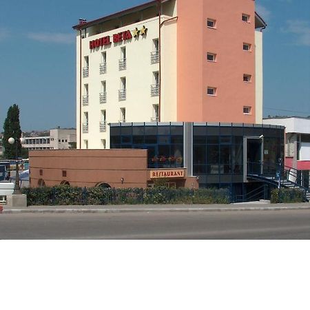 Hotel Beta Cluj-Napoca Buitenkant foto